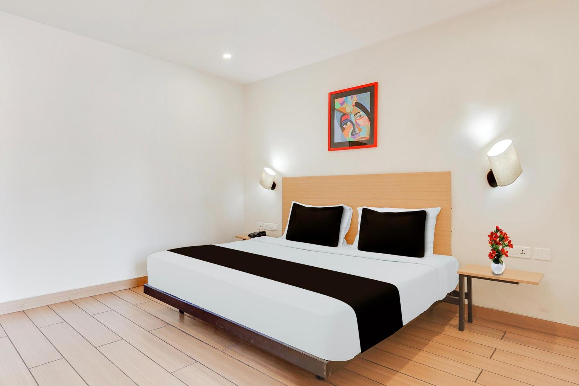 Hotel Super Townhouse Visakhapatnam Esterno foto