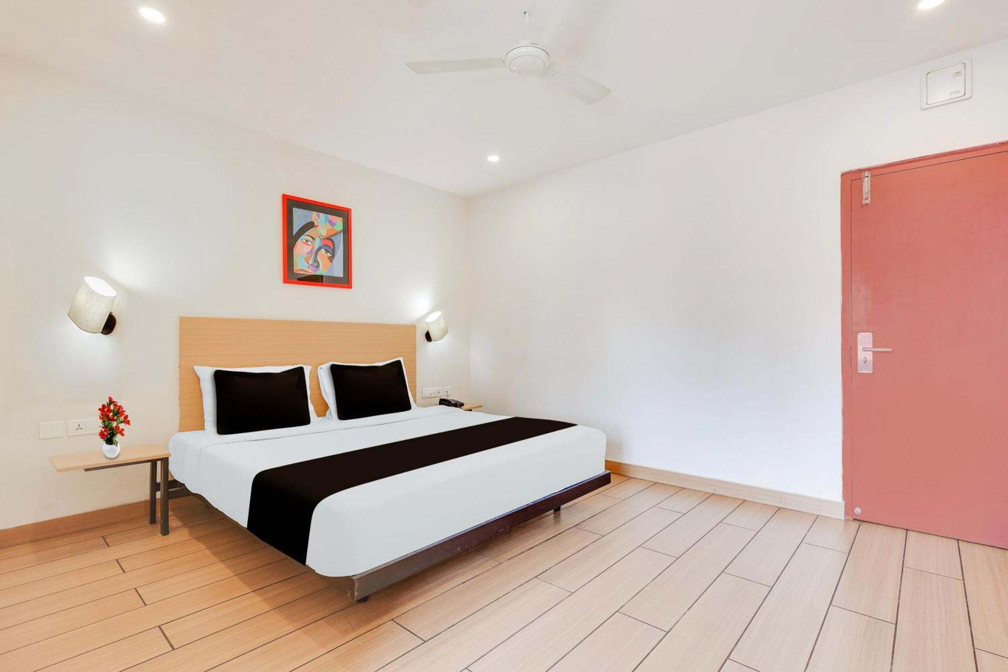 Hotel Super Townhouse Visakhapatnam Esterno foto